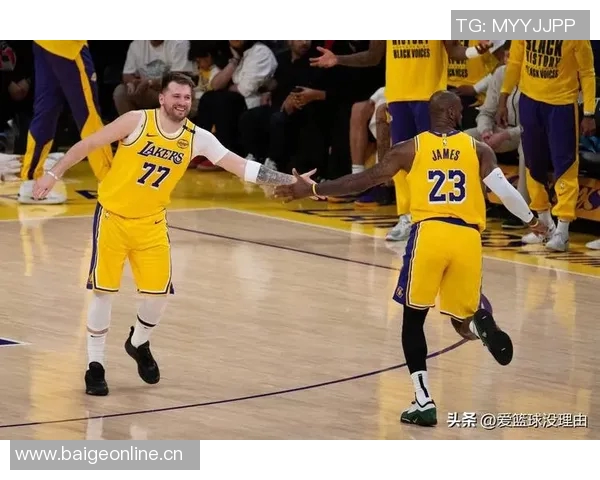 拓记:战胜勇士证明我们实力不容小觑对阵缺少东契奇的湖人值得期待 拓记:战胜勇士证明我们实力不容小觑对阵缺少东契奇的湖人值得期待